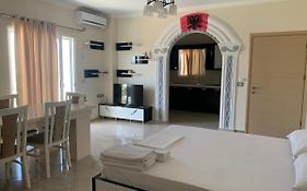 Villa Taulanti
